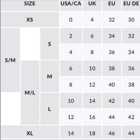 Puffy Sleeve Buckle Detail Blouse - Picture 5 of 5